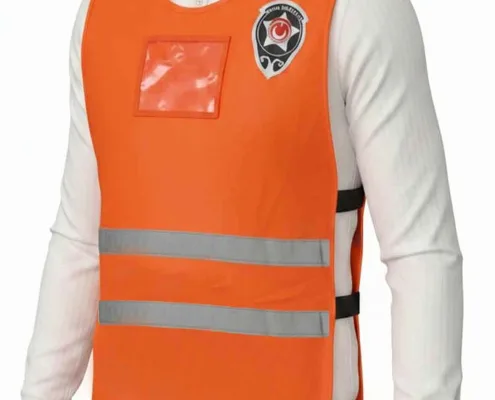 Mannequin torso wearing an orange high-visibility safety vest with two reflective stripes and a chest badge, over a white shirtplate silhouette